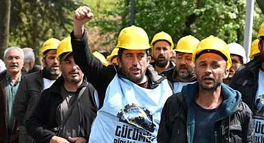 Bursa’da emeklilerden madencilere destek: “Bu mücadele hepimizin”