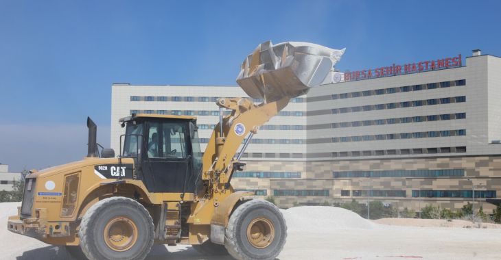 Bursa Şehir Hastanesi'nin iç yolları yenilendi