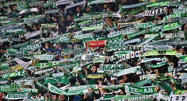 Bursaspor taraftarı hücum etti! Yarım saatte bitt