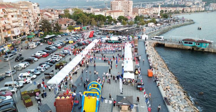 Fetih coşkusu Gemlik’i sardı