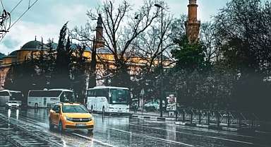 Önce sıcak, ardından gök gürültülü sağanak