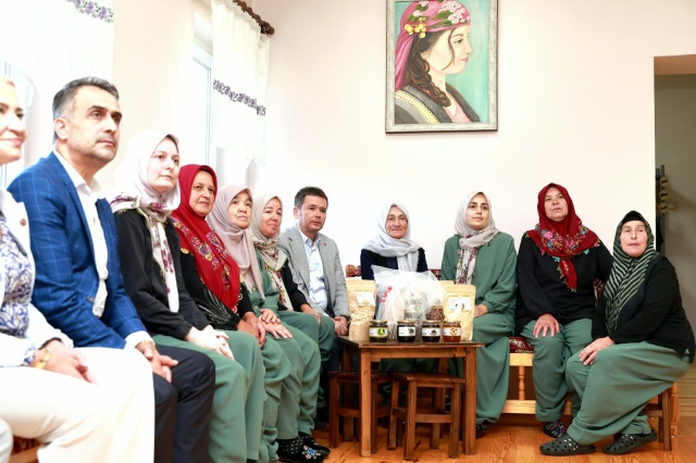 Başkan Aydın Üreten Kadınların Her Zaman Yanında