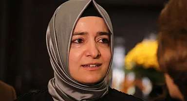 Fatma Betül Sayan Kaya tüm görevlerinden affını istedi