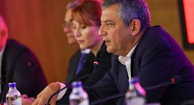 YENİ Parti’nin ismi değişecek mi? Özgür Özel ilk kez Bursa’da açıkladı