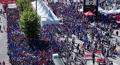 Bursa’da binlerce kişi Eker I Run’da koştu