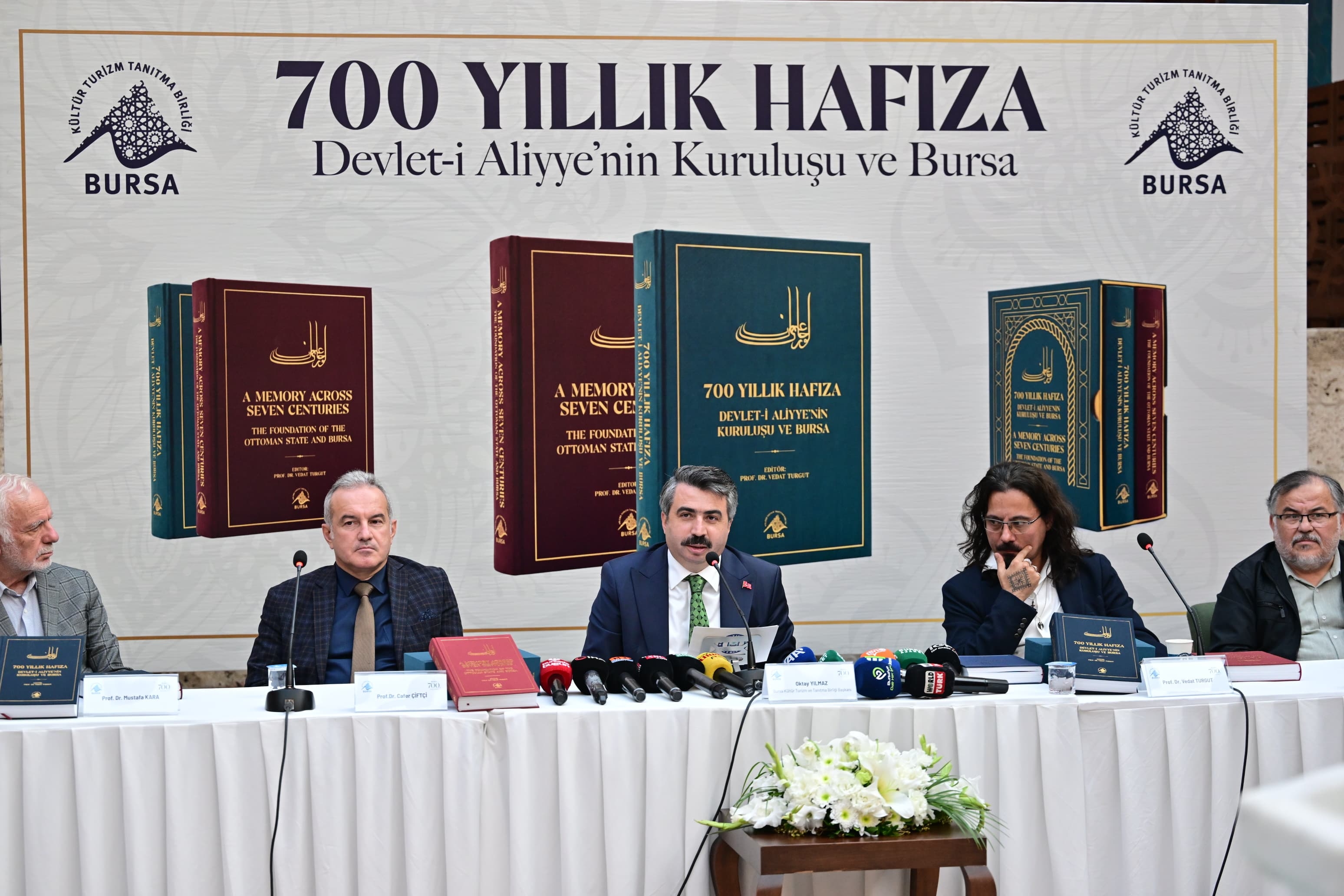 Bursa’nın 700 yıllık hafızası kitaplaştırıldı