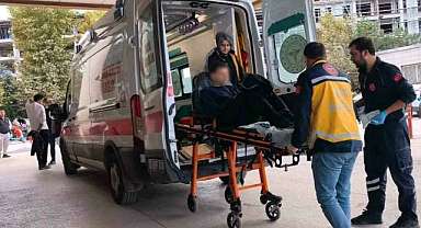 Motosikletini tamir ederken parmağından oldu!