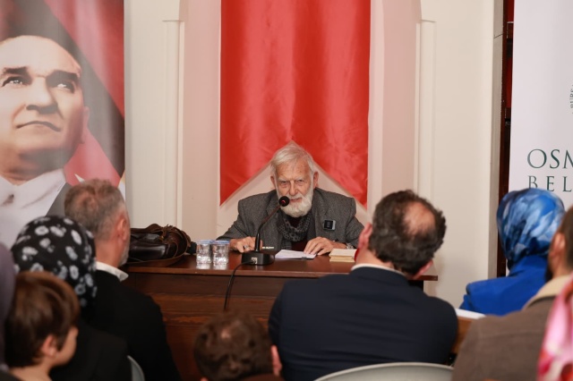Osmangazi’de Yahya Kemal’in Düşünce Dünyası Ele Alındı