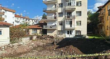 Yanan evin altından kemikler çıktı